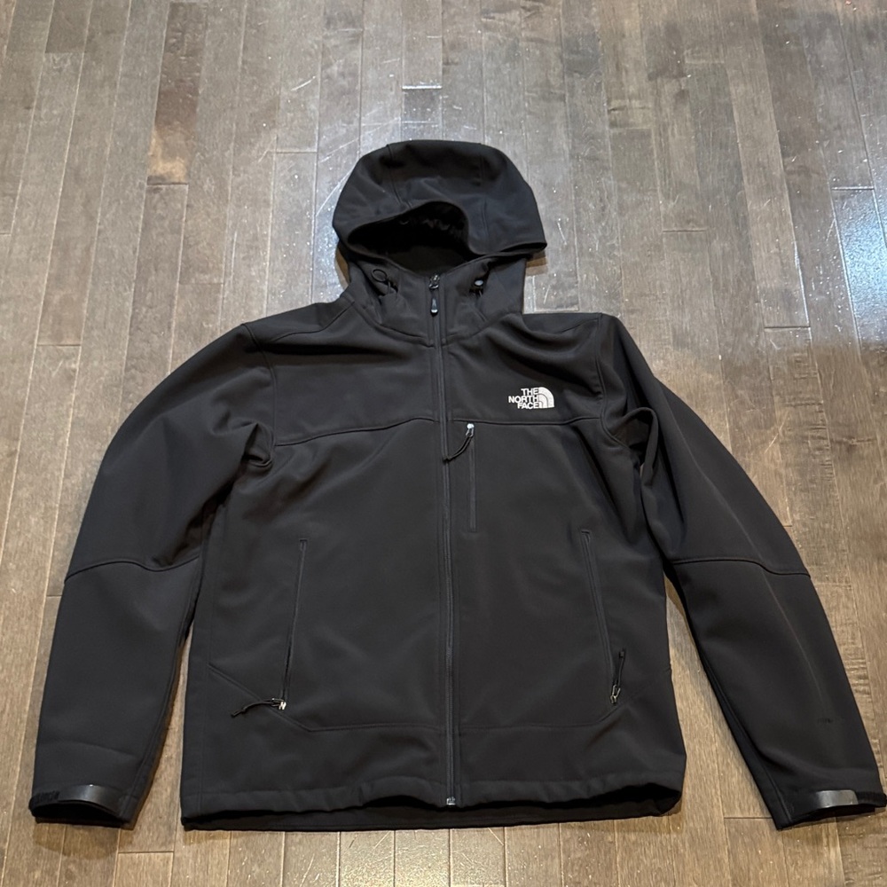 The North Face Men's Black Performance Jacket